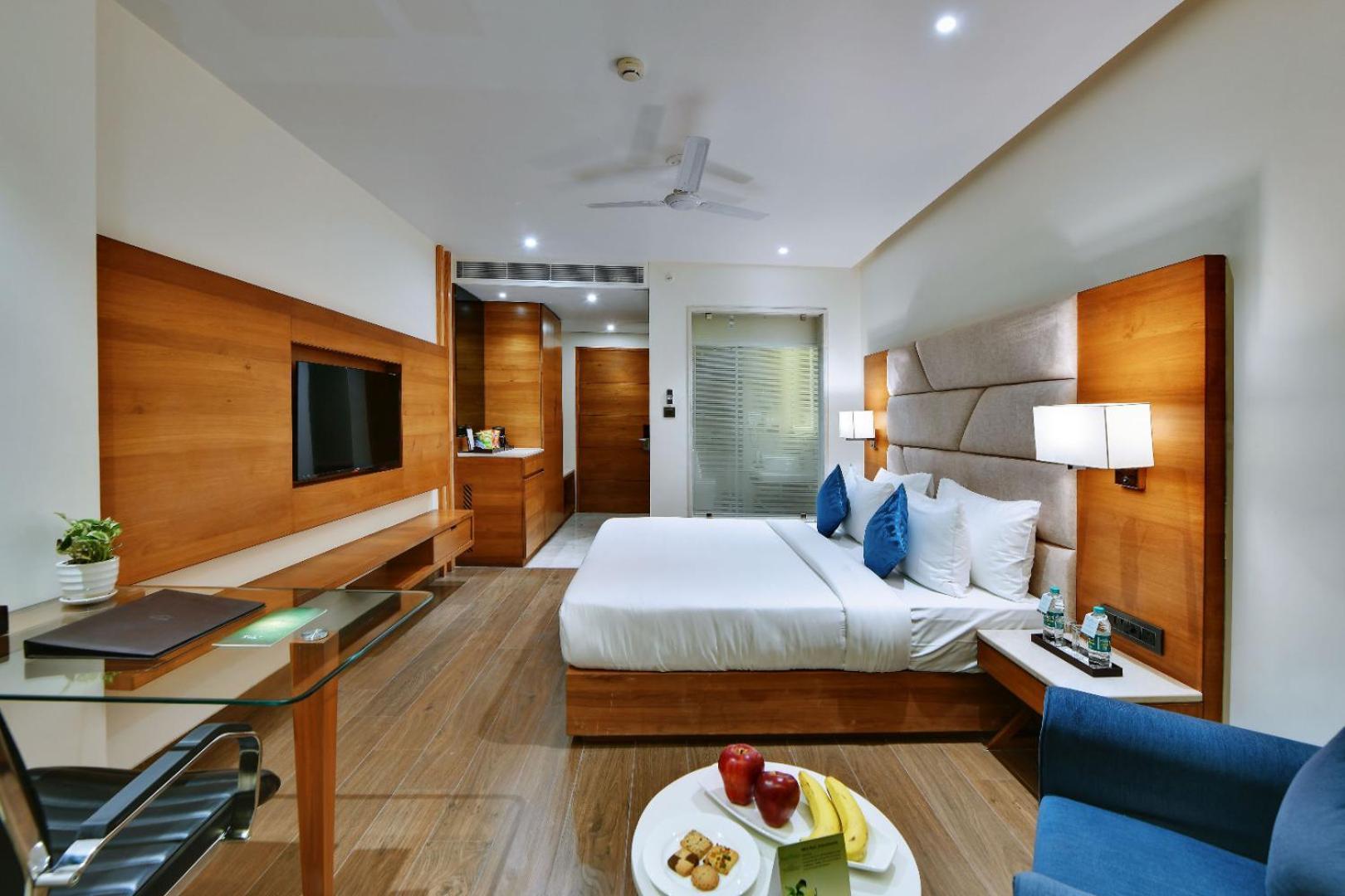 ניו דלהי The Glory Suites Near Igi Airport מראה חיצוני תמונה