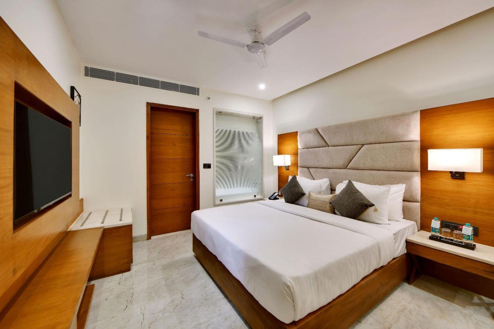 ניו דלהי The Glory Suites Near Igi Airport מראה חיצוני תמונה